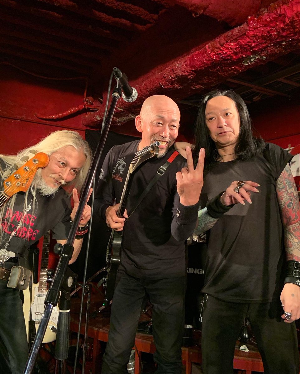 masashi_bastard's tweet photo. γοΈιζ¦11/26KING COBRA
DANCE MACABREβΌοΈπππ
#whencantsleep
#deathmaker
#thinkaboutdeath https://t.co/HzYhulQExJ