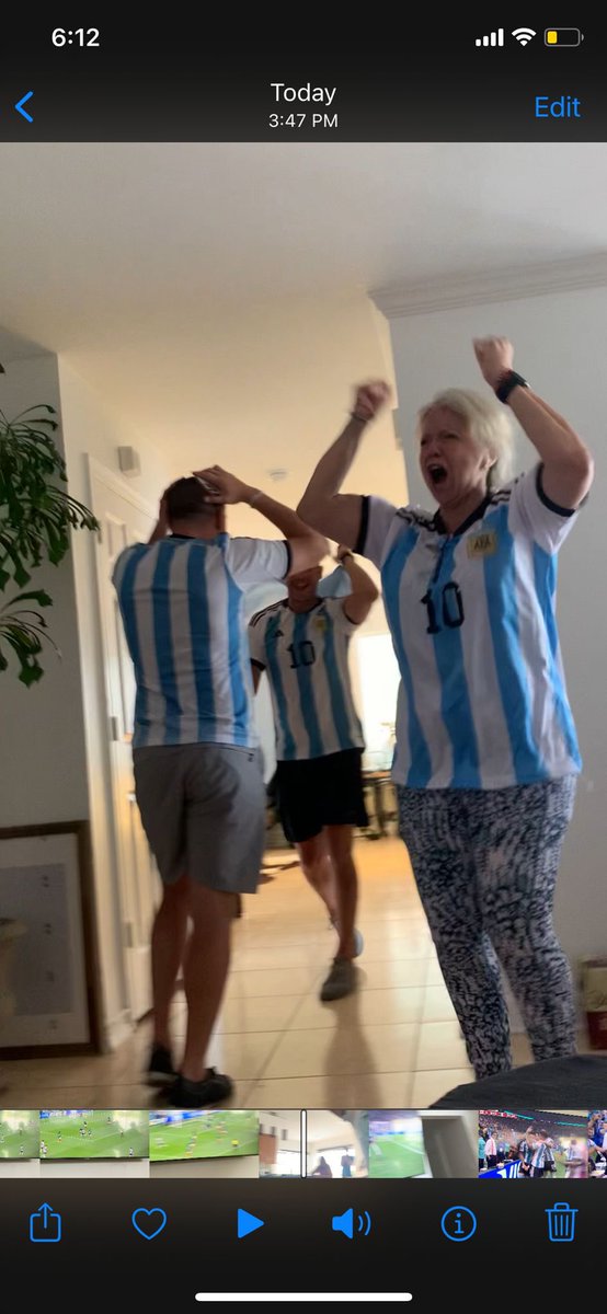 lbraslavsky's tweet photo. @sabadoentn vamos Argentina desde Miami! https://t.co/AhI6rWudVf