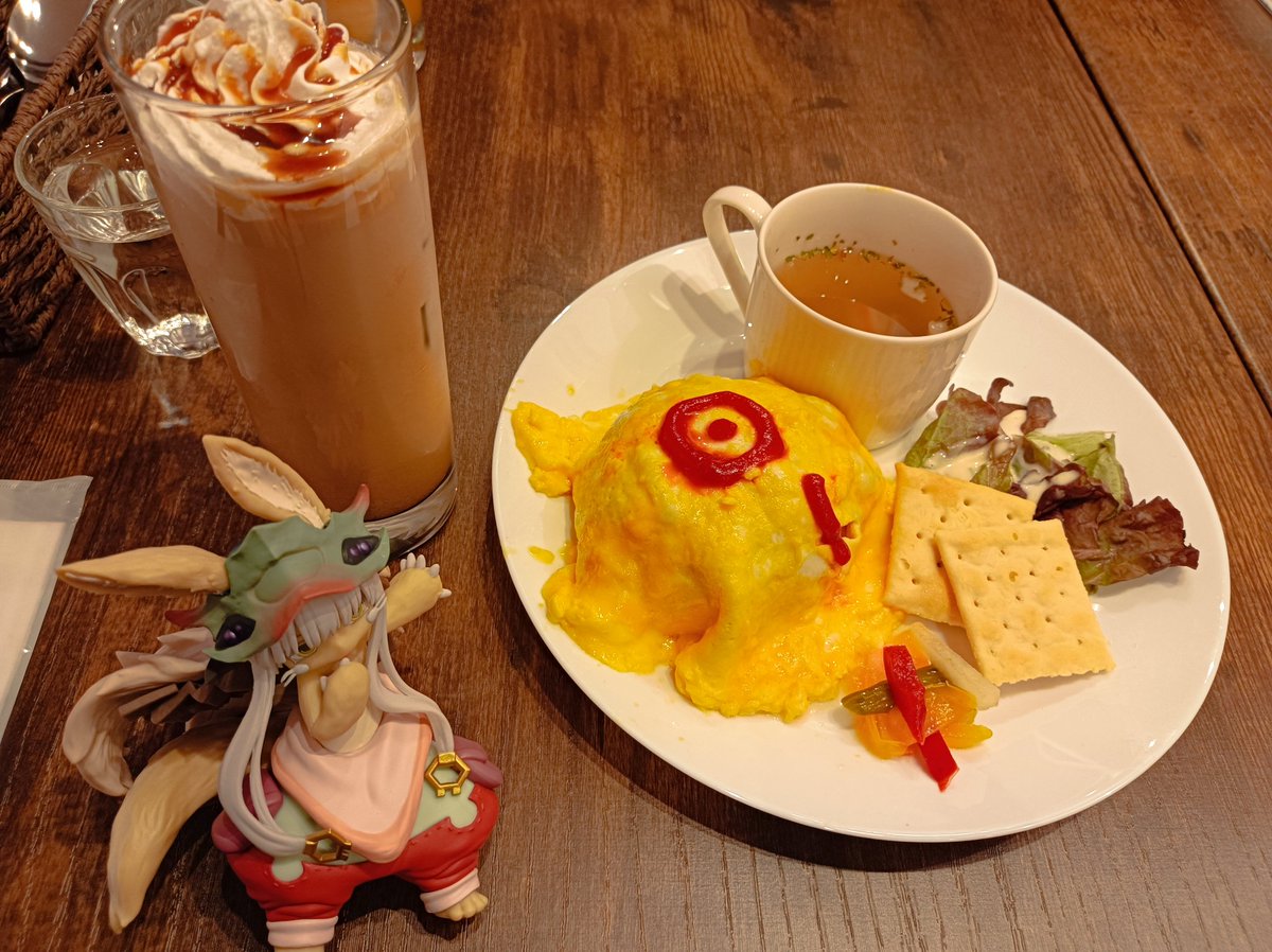 regumu801's tweet photo. ナナチの目の前でミーティを食す!
#miabyss
#三宮
#神戸
#OPA2 https://t.co/Ooh41l6DWR