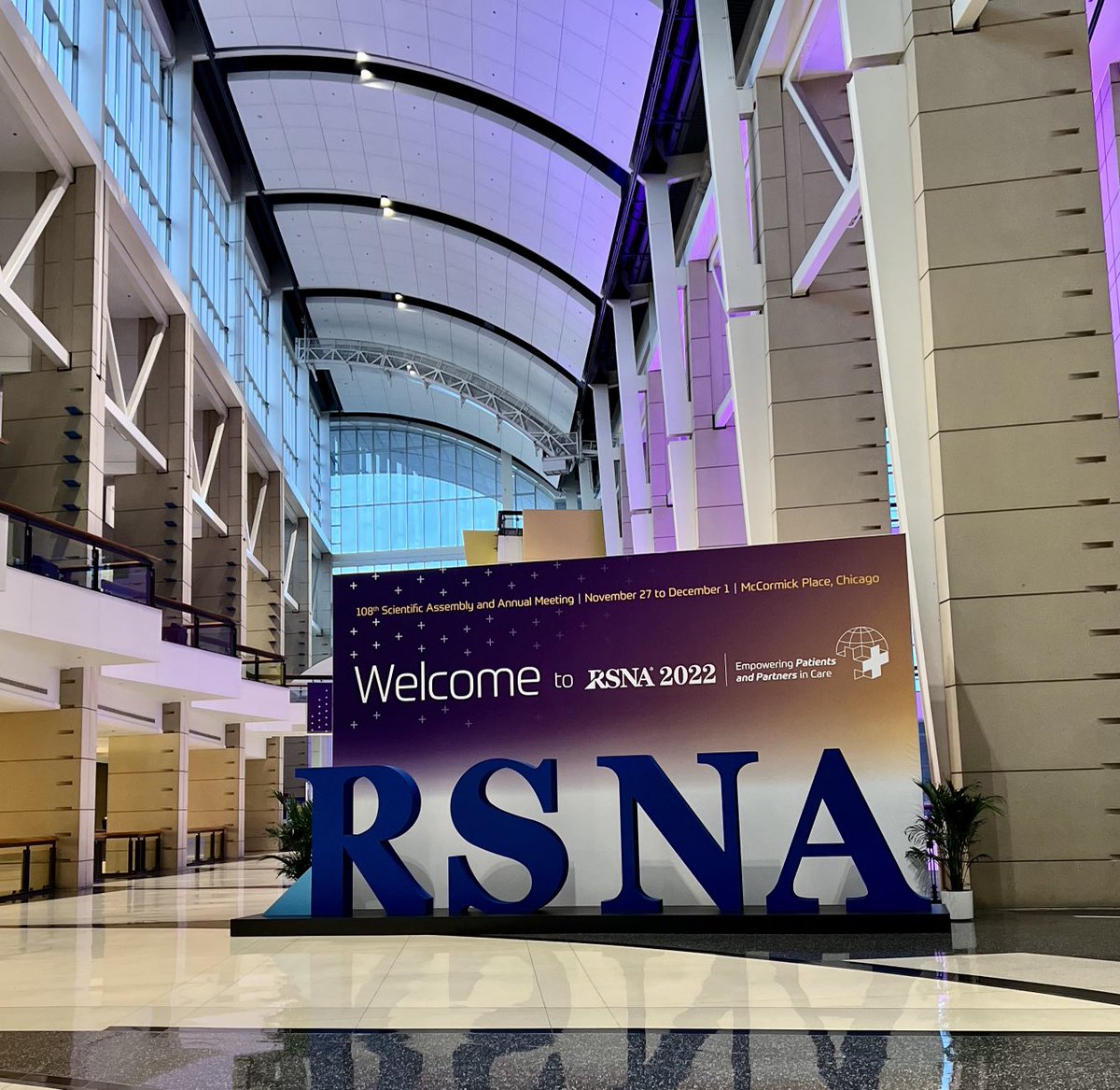cookyscan1's tweet photo. And so it begins… #RSNA2022 ! Come visit ⁦⁦@RadioGraphics⁩ office #radres #RGphx https://t.co/aaZxHH7lMJ