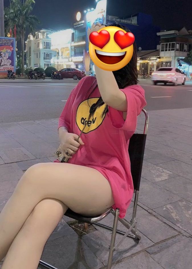 Cryptoworld7860's tweet photo. react and retweet for a 😻 pic https://t.co/22lhNplhT4