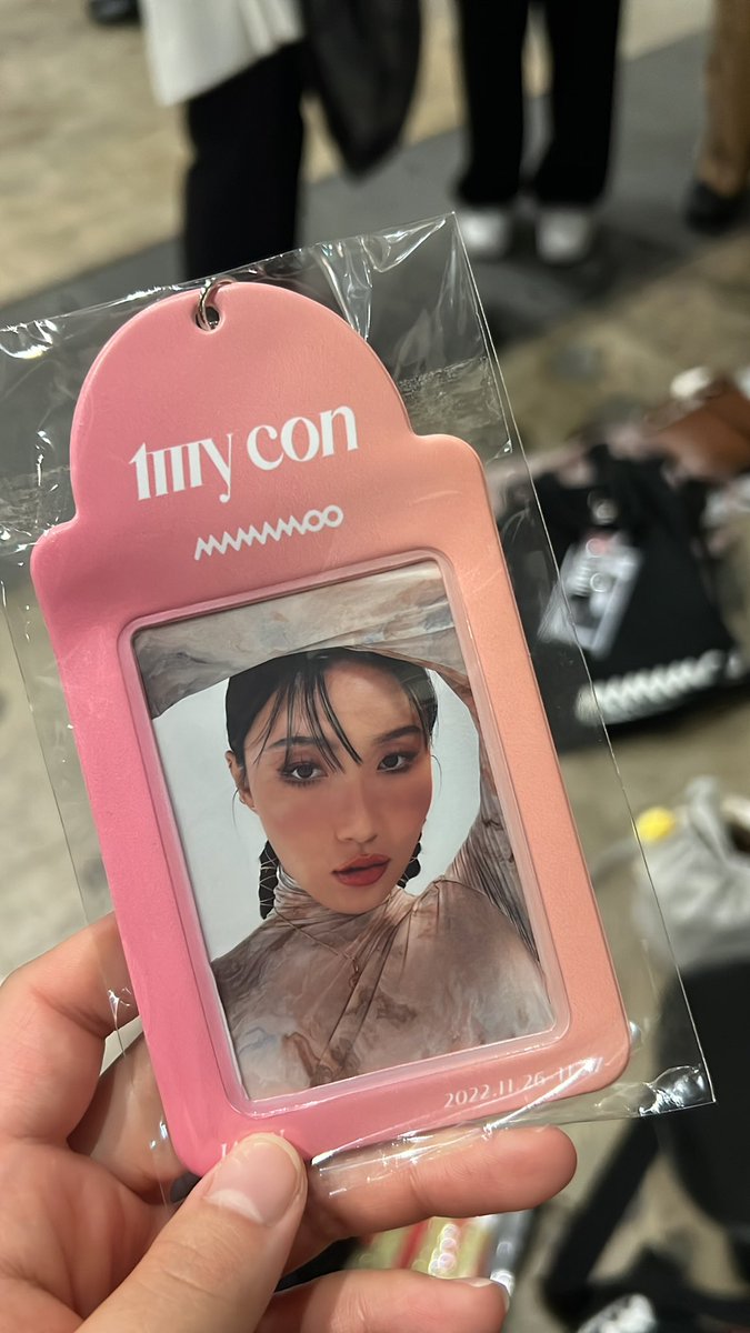 na_wi0417's tweet photo. MAMAMOO my con トレカ 交換

【譲】ファサ

【求】フィイン https://t.co/CsVtafKEoj