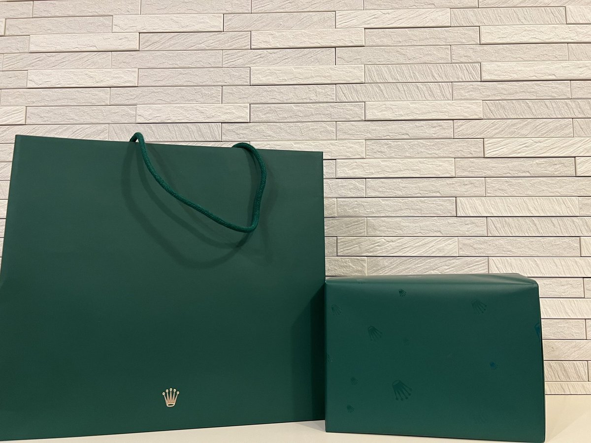 Rolex153462's tweet photo. 妻がロレックスマラソン始めて2回目で異常発生。 https://t.co/qsEcxDoNGm