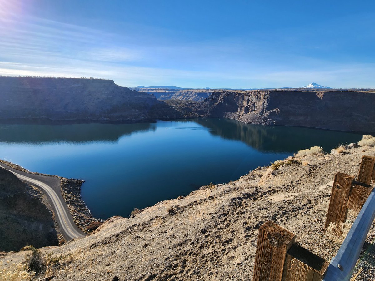 Geolographer's tweet photo. It has come to my attention that I haven't spent enough time at Cove Palisades. Worked on that today. https://t.co/hMCz5yBh9P