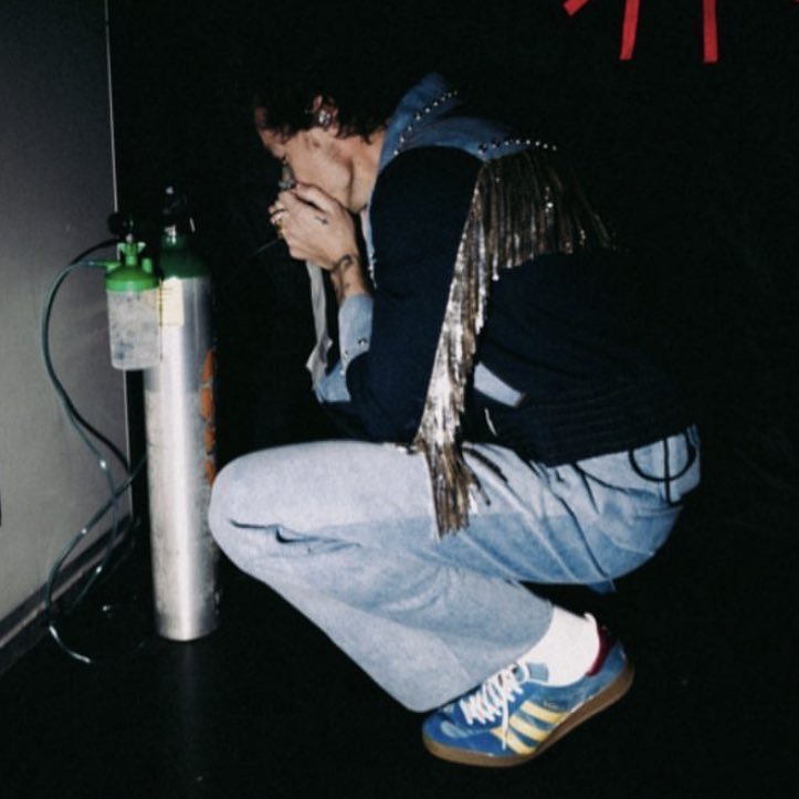 BeaChilli's tweet image. essa foto tá me fazendo chorar tem 10 min já mano 😭😭😭😭😭