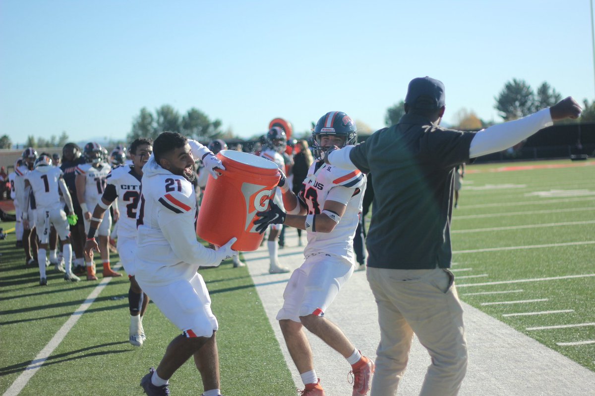 Citrus_Owls's tweet photo. 🥶 Gotcha Coach @KevinPuckettJr! 🦉 https://t.co/MZOcve0vuV