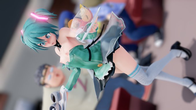 両手がふさがってるミクさん 