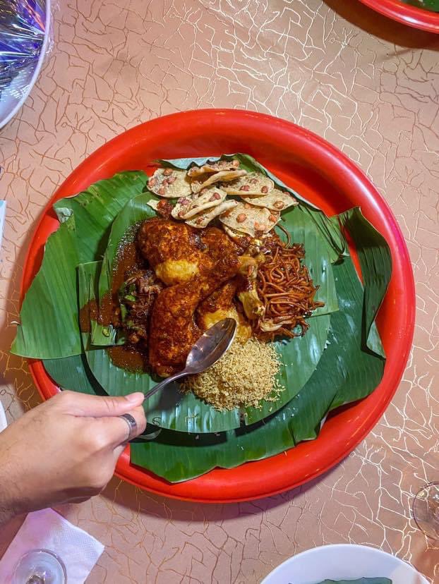 hafizirosli_'s tweet photo. Nasi Ambeng kini diisytihar sbg Makanan Warisan Selangor.

Tujuan pewartaan bagi memberi ketetapan untuk ciri-ciri elemen nasi ambeng yang asli dan berasal dari Selangor

@501Awani #MakananWarisanSelangor #NasiAmbeng https://t.co/nJ4MXMfcEp
