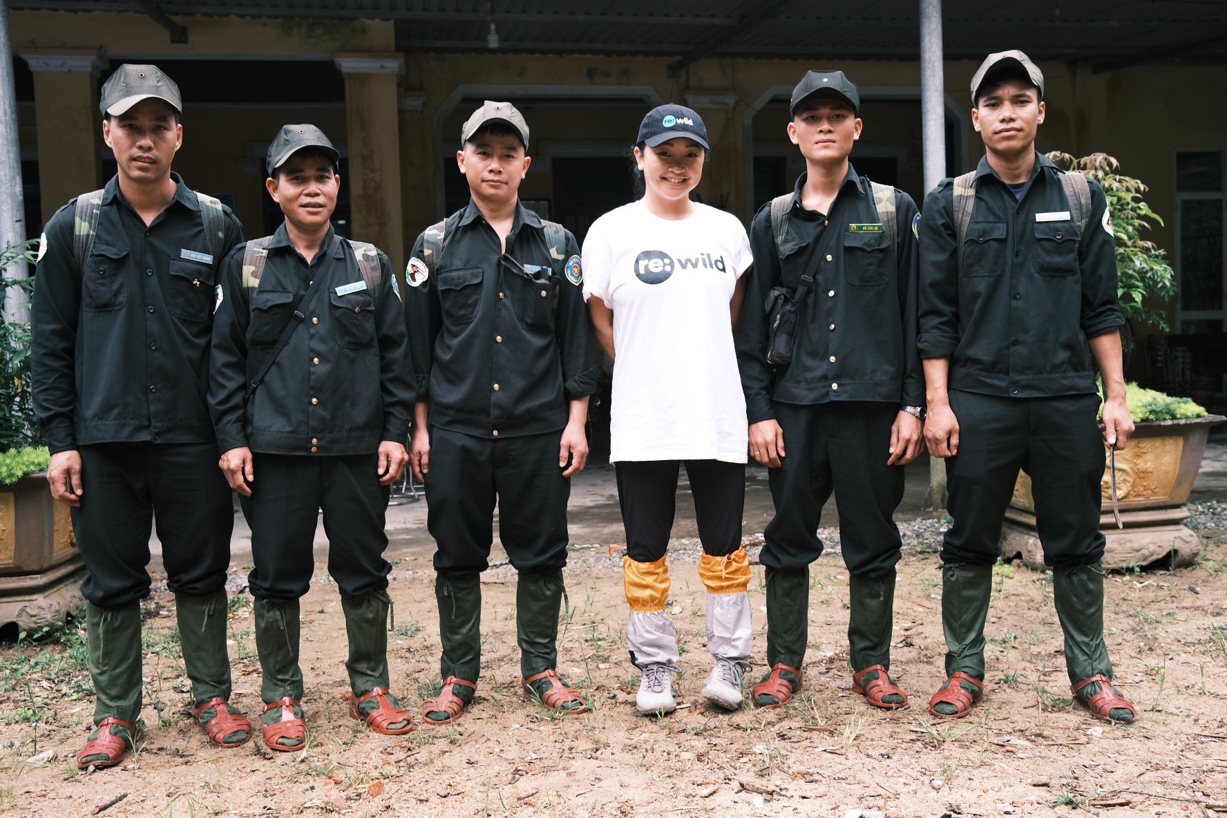 lana-condor-on-twitter-i-recently-got-the-pleasure-of-traveling-thru