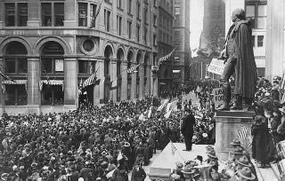 Midwar1916's tweet photo. (1918)
After four years of thinking “the war will be done by christmas,” it finally is. We reached armistice. The battle of Amiens truly was a step towards the end #warisover #armistice #finally #theend #germanysucks https://t.co/cUblpH4GLh