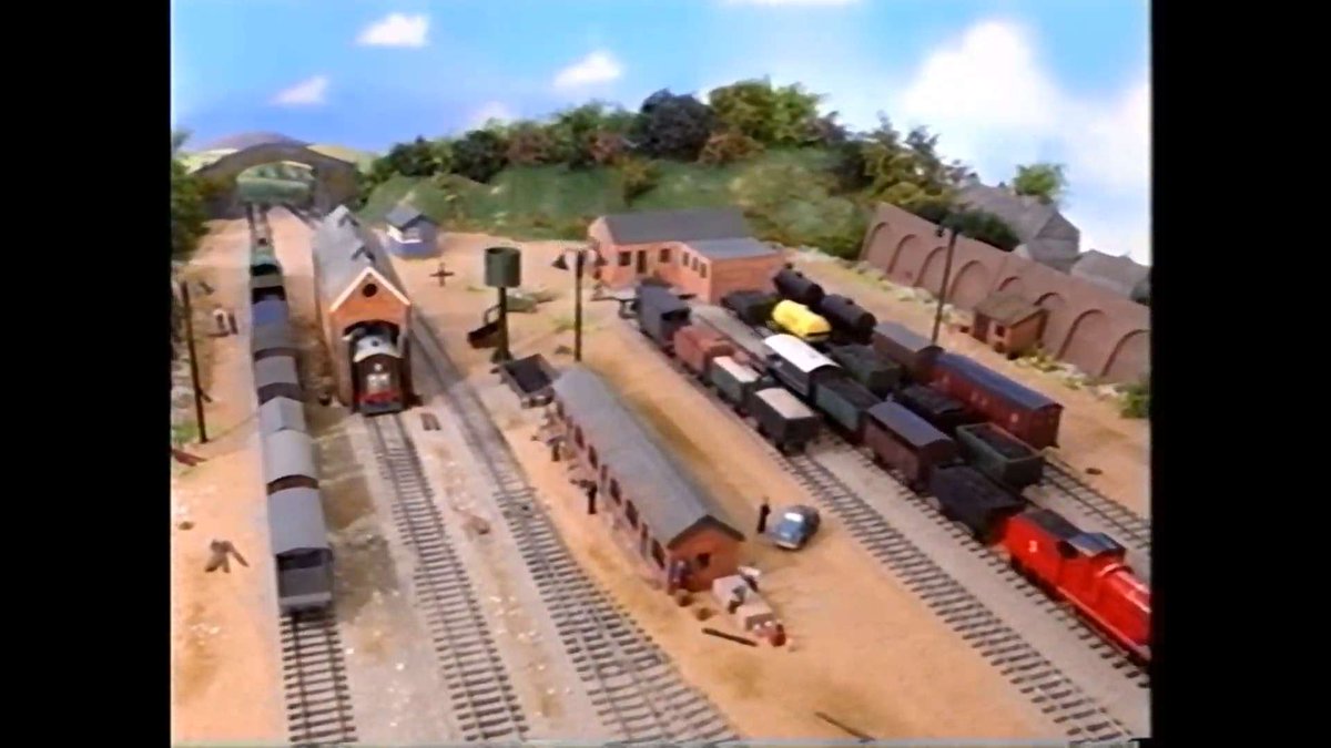 TheMattPixel17's tweet photo. Tell me here, what do you think about Tiger Moth: "The Good Old Days"? i will be reading! :)
#TTTE #ThomasTheTankEngine #thomasandfriend #TigerMoth https://t.co/Qk4ys8vs2Y