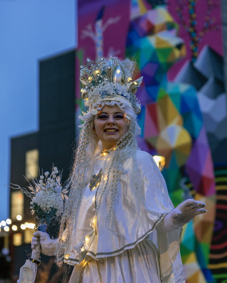 CG_Creative's tweet photo. Year 11: day 105: the ice queen at Winter Whyte Light Up
#WinterWhyteLightUp @oldstrathcona #yeg #ExploreEdmonton https://t.co/qzclJP6Yf4