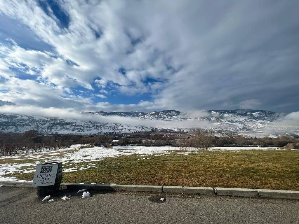 A little morning wine tasting…yes please! Borrowing Owl, Church and State, and Black Sage. instagr.am/p/Clckxl6piNG/