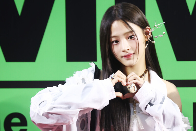 ZU.HA (@bloberriys) on Twitter photo 