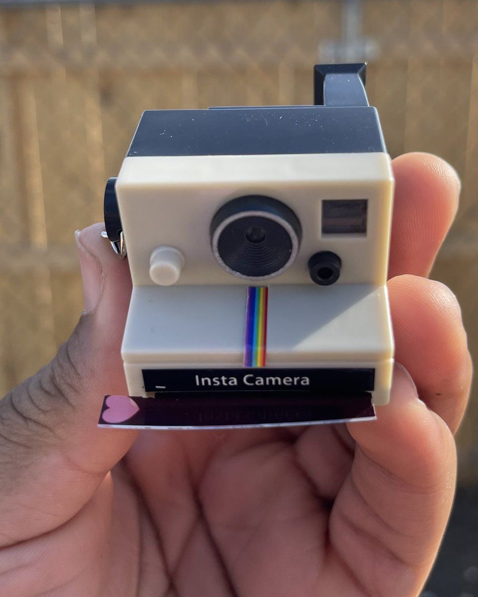 Farmezzy's tweet photo. @_krisveitch My girl got me one and I lowkey take it with me everywhere 😂 https://t.co/nkCksXUhMD