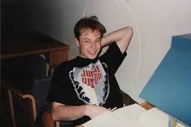@elonmusk You seem like a rad dude. I learned on the internet that you were a programmer who worked on Cadillacs & Dinosaur’s on the #SegaSaturn I wish to know more. 🫠🫣🤫 https://t.co/k5GoC2REO8