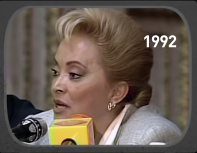 cogitoergosum68's tweet image. #DoñaPerpetua es el monstruo creado por el nefasto sistema, para #apndejar niños...

Según esta #mmada de 🎞️🎞️🎞️#churro, Loret, Dresser, Claudio... vomitan a la #Gordillo.

La película tiene la Mejor Campaña de Publicidad para una Película Mexicana (#Cinépolis).

HILO...