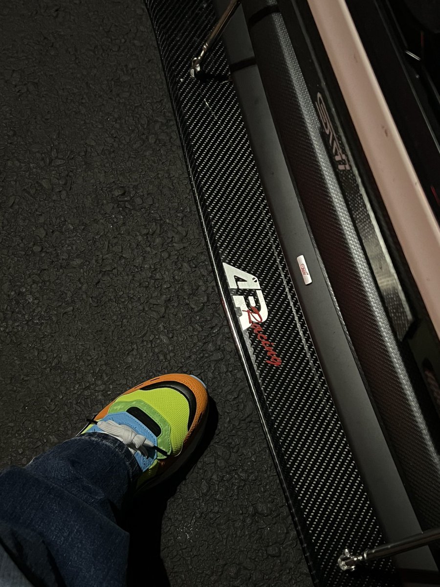 Kicklow's tweet photo. The Subaru made me buy them! #puma #subiegang #aprperformance #carbonfiber #sti https://t.co/AUqqQVIh8N