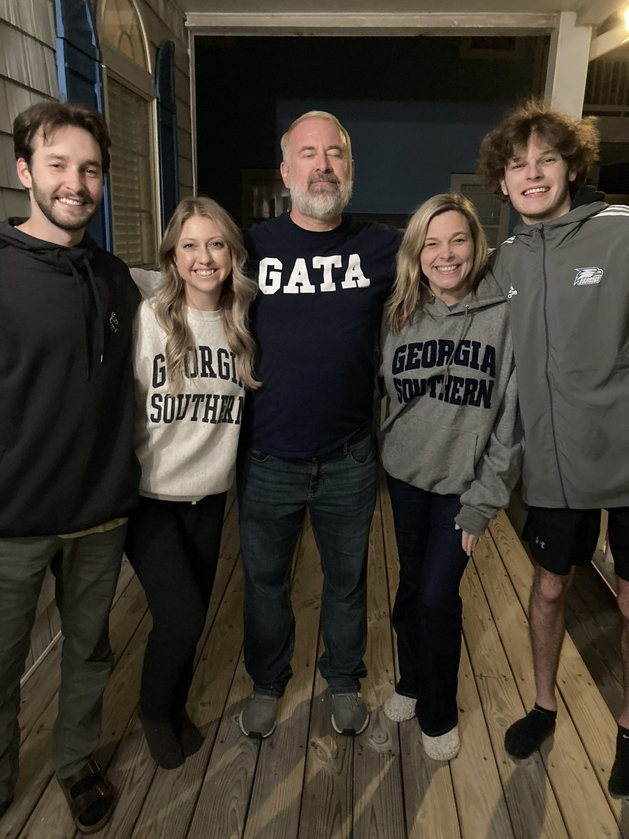 Jesse Davis tweet media