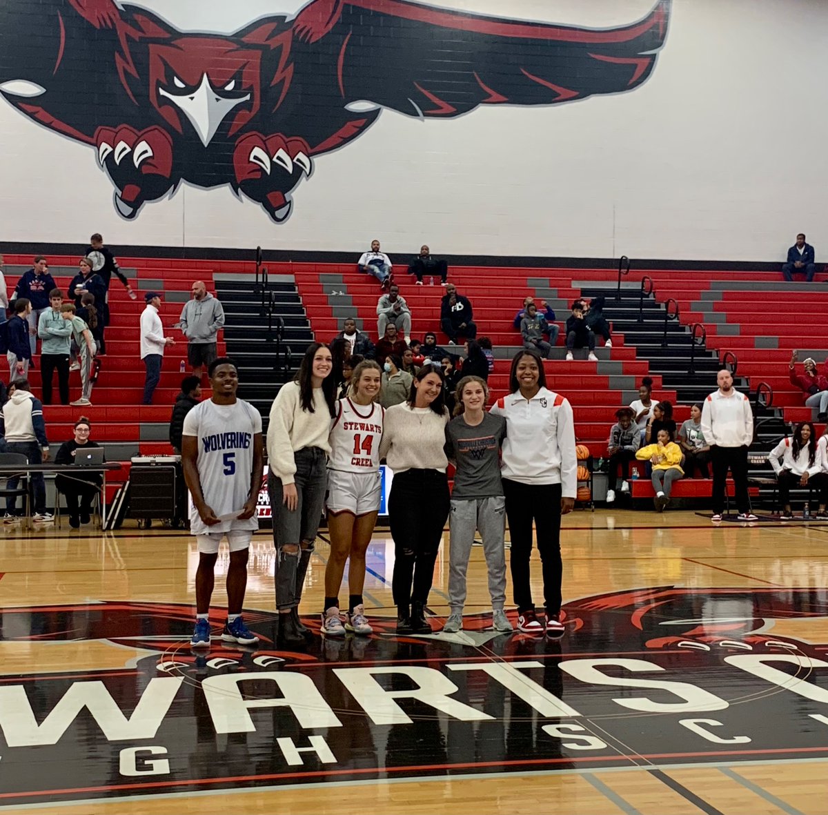 Congrats to Charley Harper for winning a scholarship at the Don Henegar Memorial Thanksgiving Classic! This scholarship recognizes academics, basketball/ extracurriculars, &amp; character. It also honors the memory of a great dad loved by many in the local basketball community.