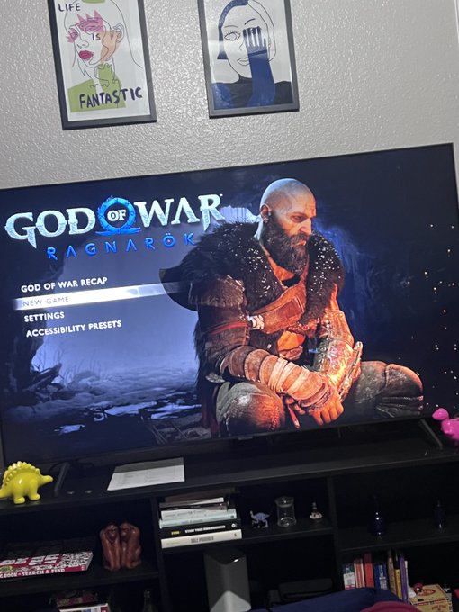 Finally 😭&hellip; streaming/clips soon #GodofWarRagnarok #PS5 https://t.co/w1V3kN2nfG<a href="/tag/godofwarragnarok"class="tags">#GodofWarRagnarok</a><a href="/tag/ps5"class="tags"><span>#ps5</span></a>