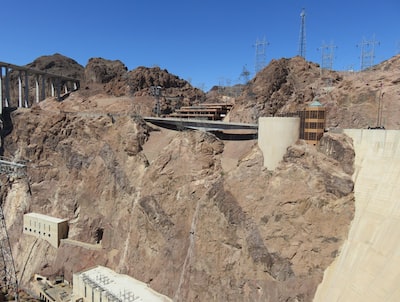 whitedovecrafts's tweet image. Photo By Peter Gonzalez | Unsplash 
 #birdwatching #naturewalk #professionaltreeremoval #woodsigns #dryherb