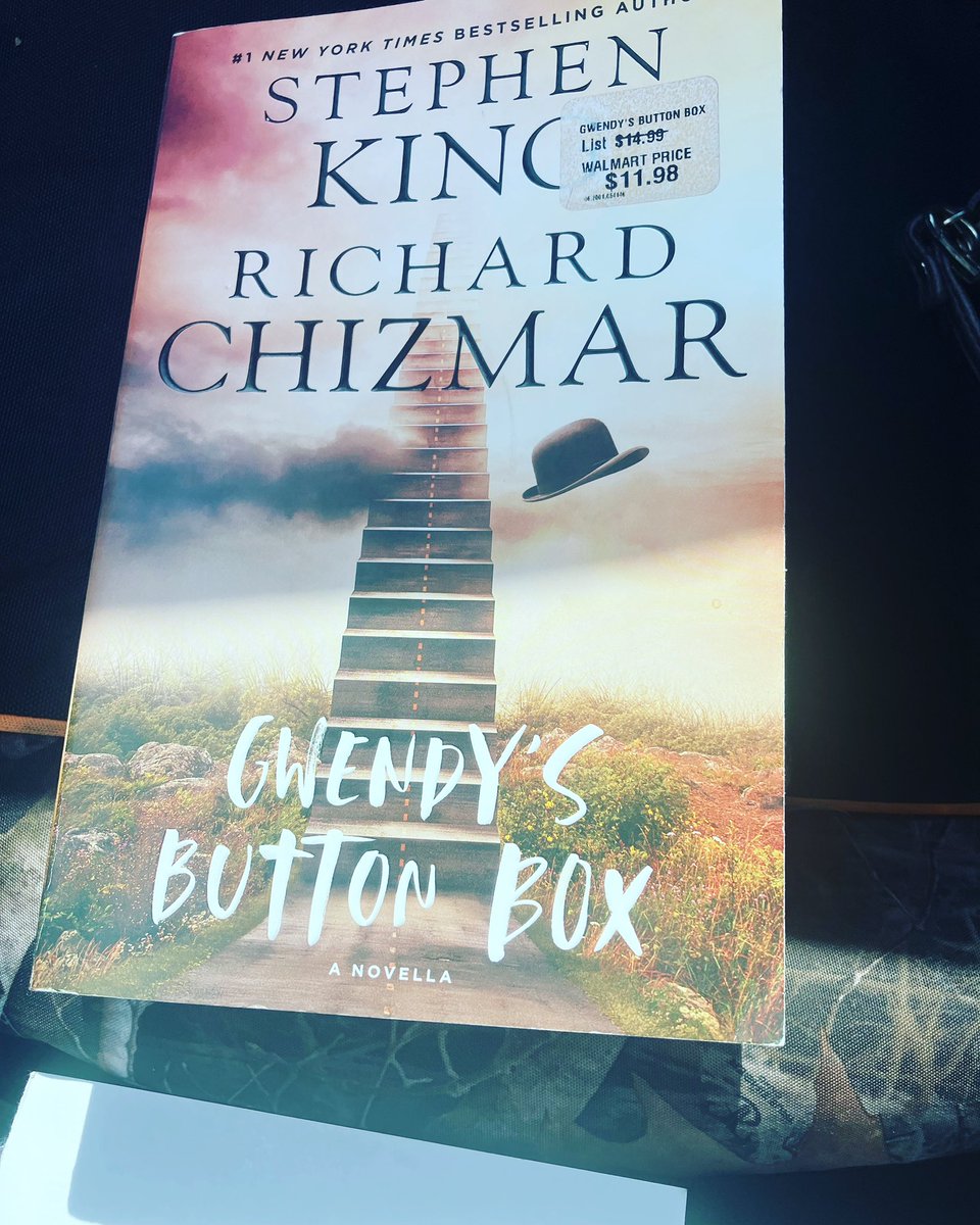 SableSouth's tweet image. I’ve been on a book binge the last few weeks and had to share these amazing reads ! Highly recommend all 3! #BookTwitter #Bookrecommendation