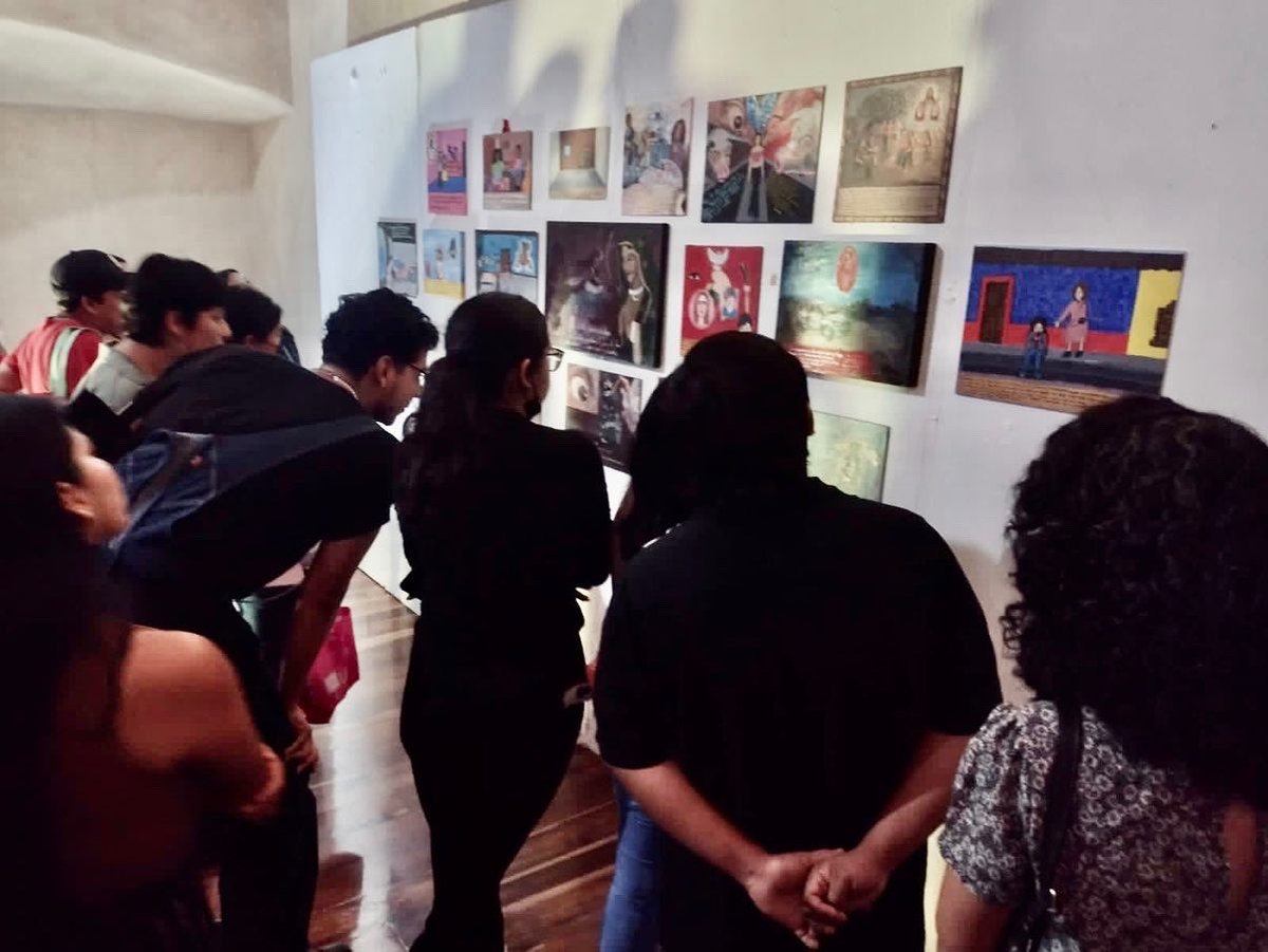 ExConventoChis's tweet photo. inauguramos  la exposición pictórica Exvotos y ex vatos, a cargo de alumnas y maestras de artes visuales de Unicach.

Esta exposición nace del ejercicio de crear exvotos a partir de testimonios de violencia hacia las mujeres, generando un espacio de sororidad y confianza. https://t.co/QUKVqM4a8d