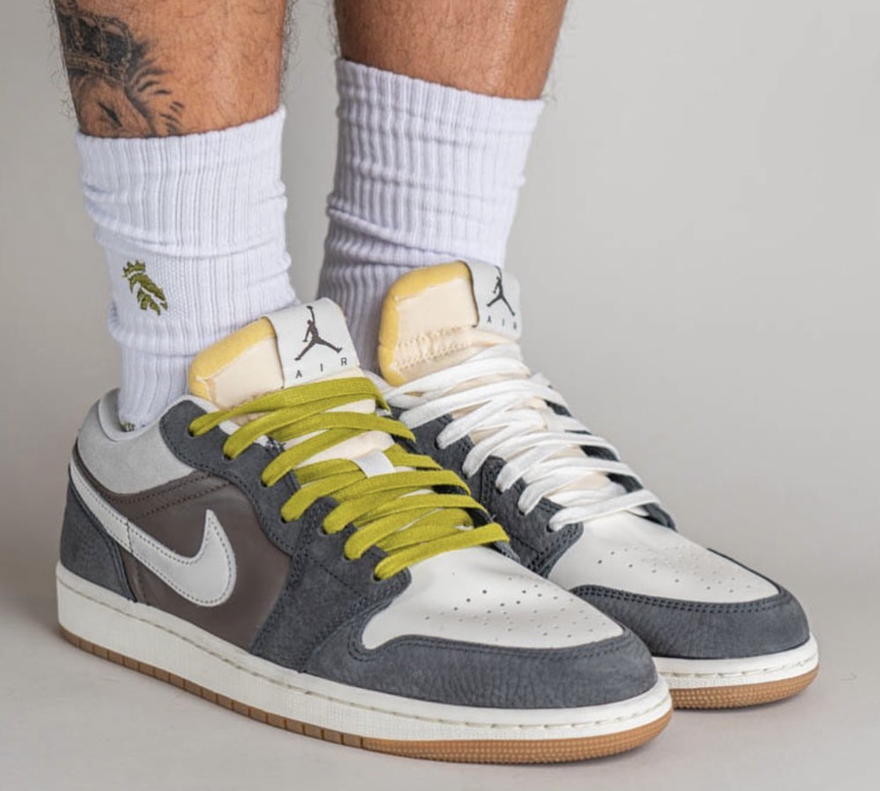 Sneaker Bar Detroit on Twitter "Air Jordan 1 Low “SNKRS Day” expected