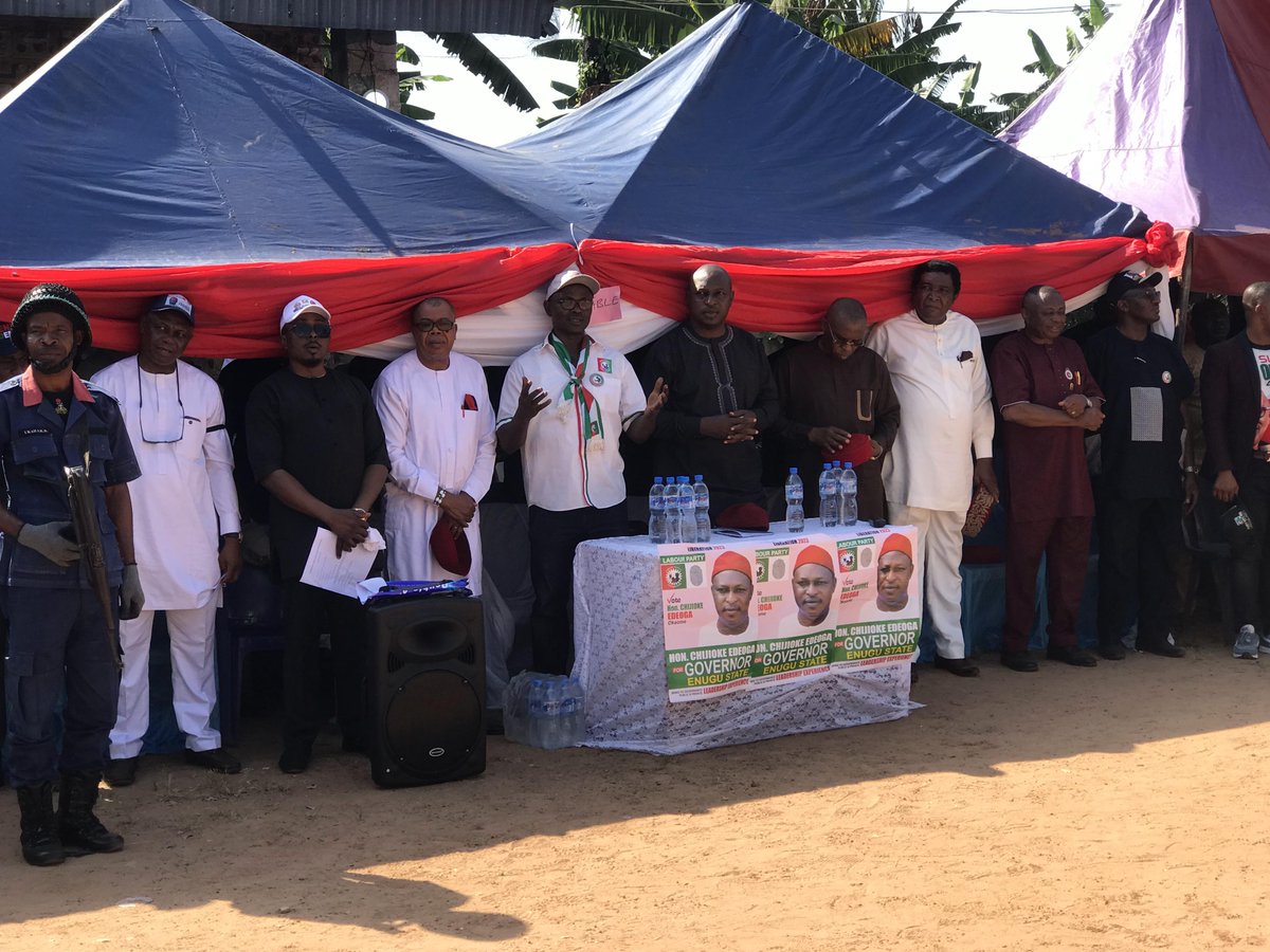 cjedeoga's tweet photo. Hon Chijioke Jonathan Edeoga &amp; other Labour Party Candidates in Enugu commenced his unprecedented Ward Tour of Enugu State, with Wards Isi Uzo LGA. Pics &amp; video link of Eha-Amufu Ward 2 tour, 1 of the 3 Wards visited on Nov. 22, 2022. #Akachukwu
https://t.co/nnlf5f0VGz https://t.co/rf3izA554x