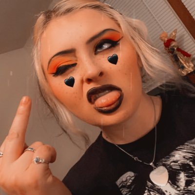 lizardqueenjc's tweet photo. #NewProfilePic https://t.co/c0zZRvP5AK