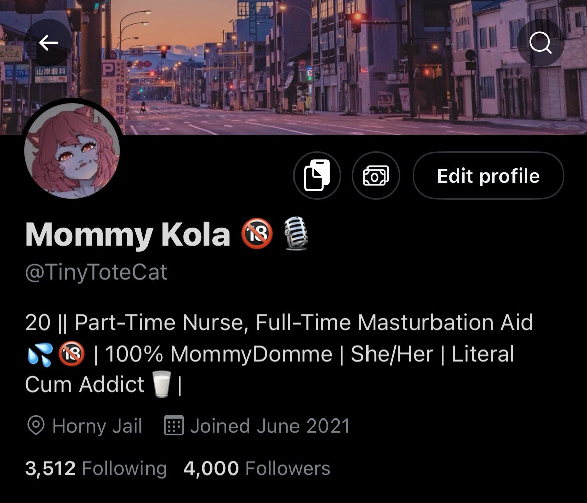 GoonMommaKola's tweet photo. Have had a particularly rough week… but HEY I CAUGHT THE NUMBER IN A SCREENSHOT WOOOOO 

Thank you all dearly for being around for me.. I’m more than happy to continue supplying more love and porn ❤️ https://t.co/FWdbVjTyjD