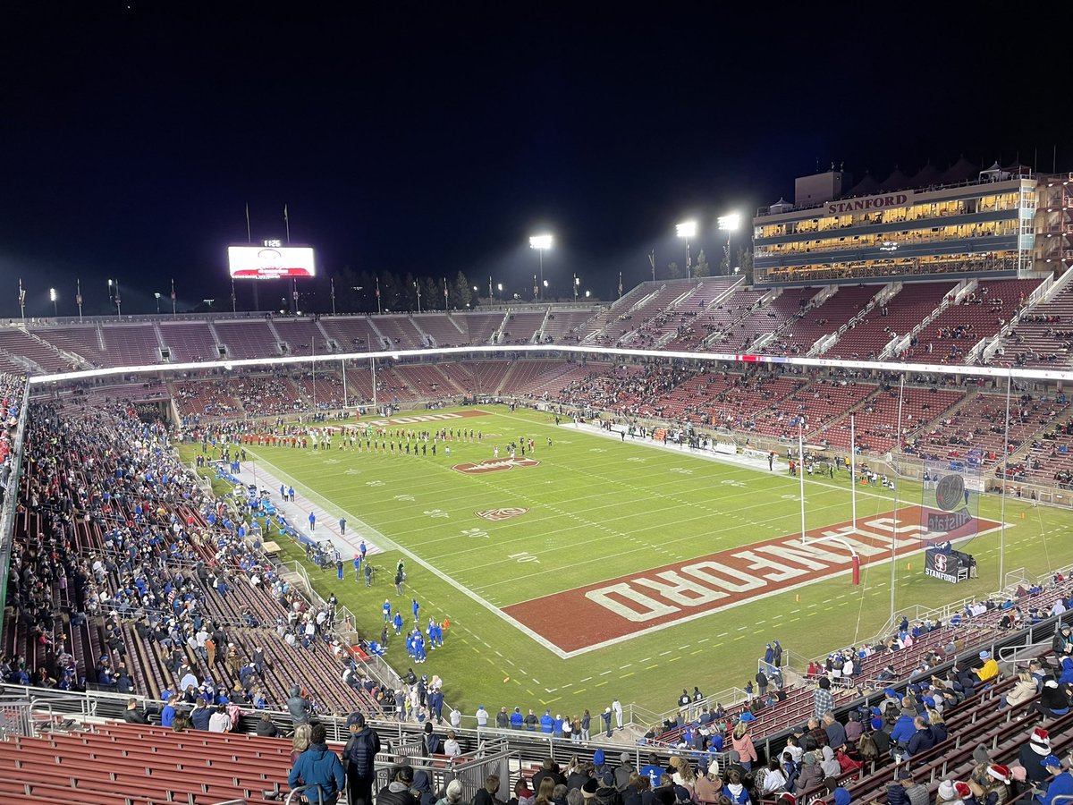 Daily Universe Sports on Twitter "📍Palo Alto Where are the fans?"