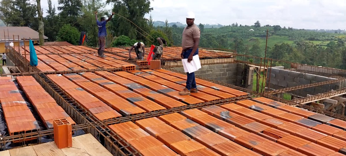 BalkahWorld's tweet photo. Maximum supervision by the engineers.
We have the best engineering team that handles construction.
Contact the business manager for more information at +257-774095153 / +256-707140082 or +256-774281890 https://t.co/91443ZDU7B