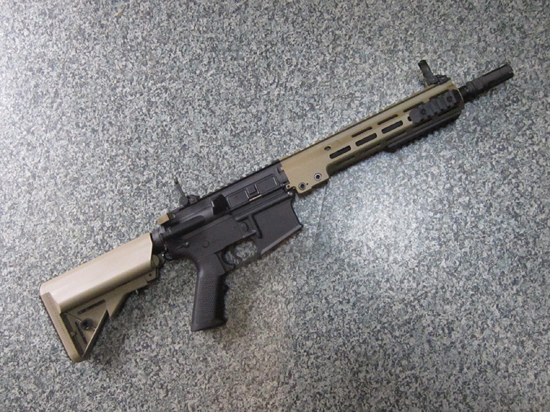 milinoeki's tweet photo. S&Tの電子トリガーHK416はリーズナブルで人気ですが今回登場したUGR-Iも電子トリガーでリーズナブル!オススメです。
24800円(調整済)
#エアガンを並べる #サバゲー #SOPMOD3 #M4 https://t.co/JIic03iuVH