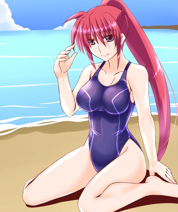 シグナム姉さん競泳水着 