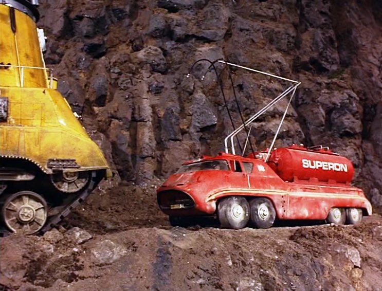 philzink's tweet photo. THUNDERBIRDS
Sunday is SUPERON day!
From “PATH OF DESTRUCTION” the SUPERON TANKER attempting to drain the fuel tanks of the mighty CRABLOGGER..
#thunderbirds #pathofdestruction #gerryanderson #superon #crablogger #superontanker https://t.co/skFm5FfUGM