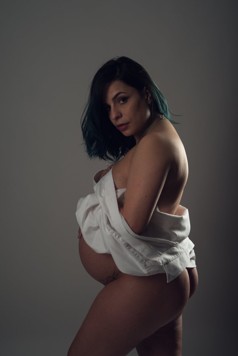 vevered2's tweet photo. Don’t miss the good stuff on my OF , cyber weekend special membership 5$!!!! get a free nude when you join 😈
https://t.co/O4HupuJidN https://t.co/IdVXgfcaCv