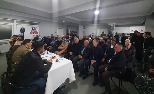 hserdarbaykal's tweet photo. Daraltılmış İlçe Danışman Toplantımızı gerçekleştirdik.. Teşkilat üyelerimiz ile istişare ve değerlendirmerimizi yaptık.. Cumhurbaşkanımız Sn. @RTErdogan ‘ın önderliğinde 2023 hedeflerine ulaşmak için canı gönülden çalışmaya devam ediyoruz.
@yunustever @erkankandemir https://t.co/UThK7A9tpb