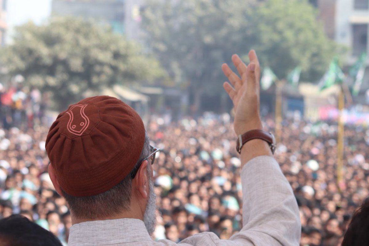 asadowaisi's tweet photo. शुक्रिया #दिल्ली के दिलवालों 💚
ये हज़ारों का हुजूम इस बात का सबूत है कि दिल्ली के लोगों ने झांसा देने वाली पार्टियों को नकार कर, मजलिस को अपना लिया है। इंशा'अल्लाह #MCD में हम म���लिस क��� झंडा लहराएंगे। https://t.co/YdZzcKd5XI