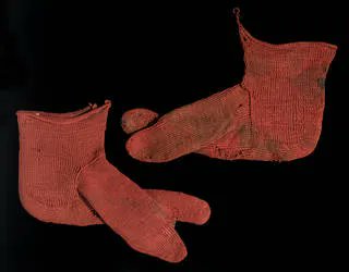 WoolSchooltweet's tweet photo. "The history of hand-knitting 
While the origins of knitting are unclear, we know it has been practised in many different parts of the world, over many centuries, producing objects of great beauty as well as items fulfilling practical needs. "
https://t.co/x2LQ37I8Pa https://t.co/9Pelb8Btqn