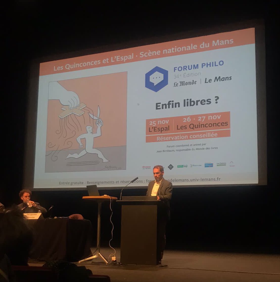 JeanBirnbaum's tweet photo. « Il n’y a pas de de sécurité sans liberté, la liberté est un élément consubstantielle de votre sécurité, ce n’est pas une faiblesse, au contraire », assure le journaliste Jacques Follorou #ForumPhilo . https://t.co/Tbqy2pjcaf