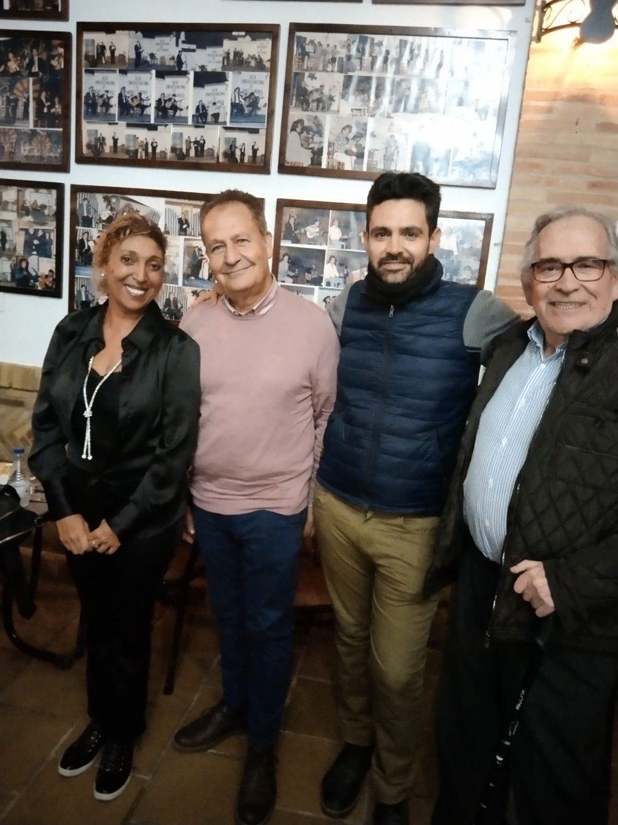 psoecarmona's tweet photo. Agradecemos a la P. C. "La Guitarra" su invitación a los actos con motivo de la Semana Cultural 'Pepita Caballero'. Nuestro total apoyo al flamenco, a la cultura y a la encomiable labor de nuestro tejido asociativo.
#Carmona
#Cultura
#Flameco
#TúEliges https://t.co/8SWE1yVIpn