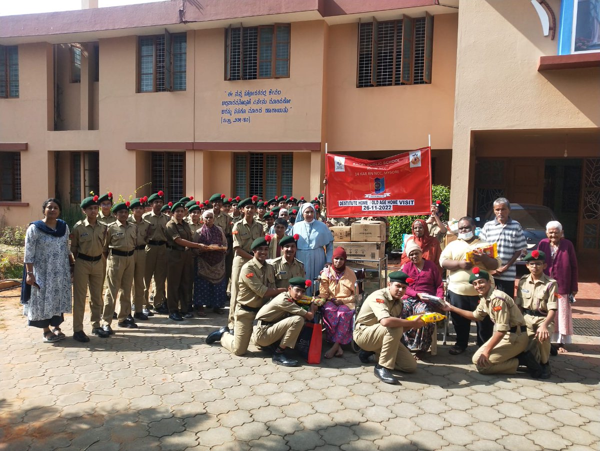 Dte_kargo's tweet photo. #NCC75
On the occasion of NCC day,80 Cadets of Excel Public School,14 Kar Bn/Mysore GP of Kar&Goa Dte visited an Old Age Home. They carried out area maintenance, interaction and organised games for the residents. They received love&the blessings of inmates
@HQ_DG_NCC https://t.co/dWIPPmYJpU
