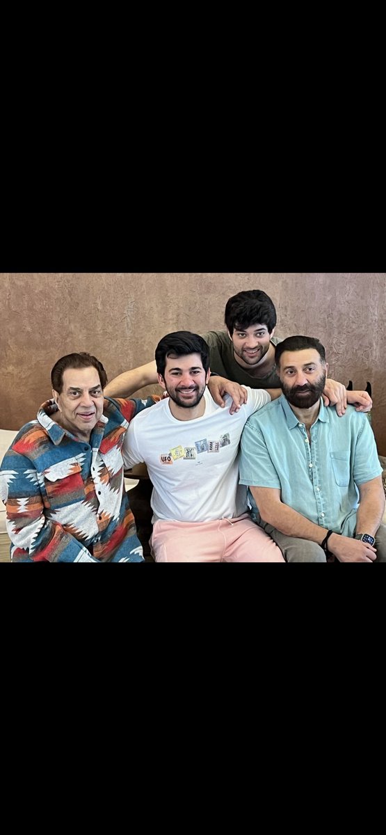 aapkadharam's tweet photo. Happy Birthday 🎂 my loving karan my Rocky …love 💕 you jeetey raho 🥳🥳🥳🥳🥳. Friends ,he needs your love 💕 and blessings on his Birthday 🥳. https://t.co/Pulmpg9mxI