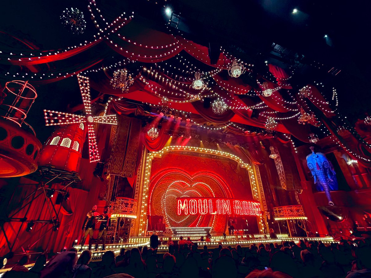 elementsoftravl's tweet photo. Do yourself a favour and get down to the @CapitolSydney in @sydney_sider and watch @MoulinMusicalAU! #BestMusicalEver β¦ and this is just the set #feelnewsydney https://t.co/5elxU135D2