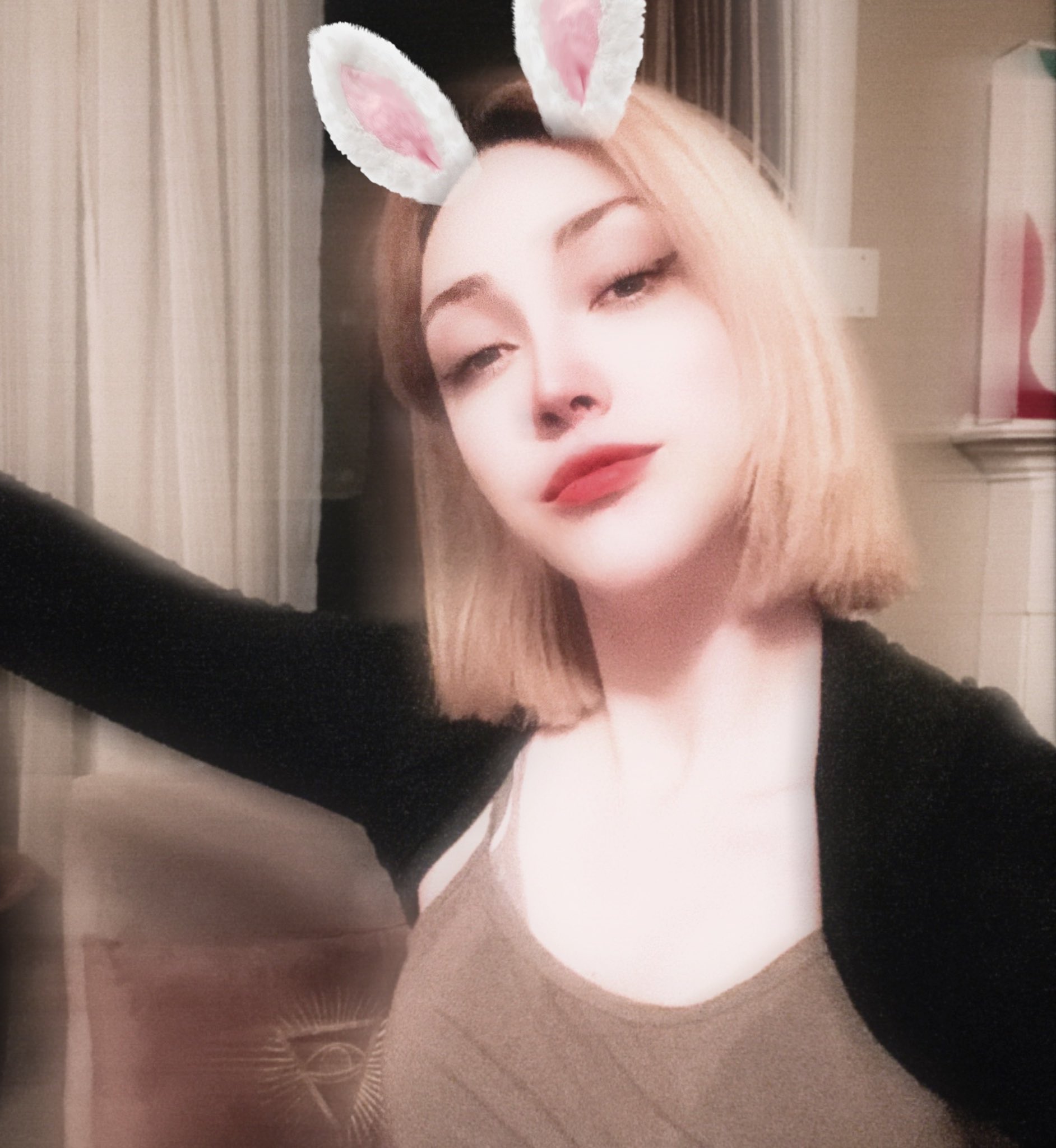on-twitter-this-is-your-nudge-to-invest-in-a-bolero-shrug-can