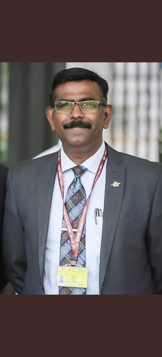 GovtMrschool's tweet photo. Happy Birthday @Captain_Mani72 Sir ! May God give you all blessings and luck  sir.💐💐 https://t.co/TPuIuZf6J7