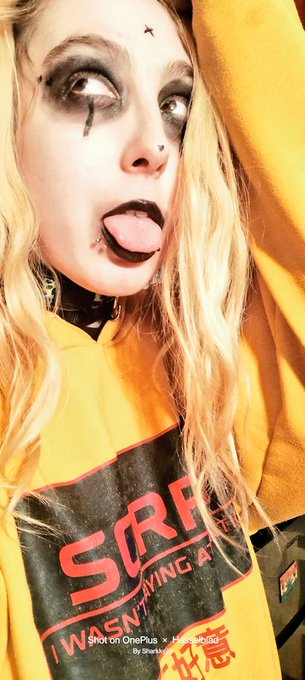 Go vote for me on my pornhub !!!! I'm almost in the 200s ! If I get to the 100s I'll make a new video