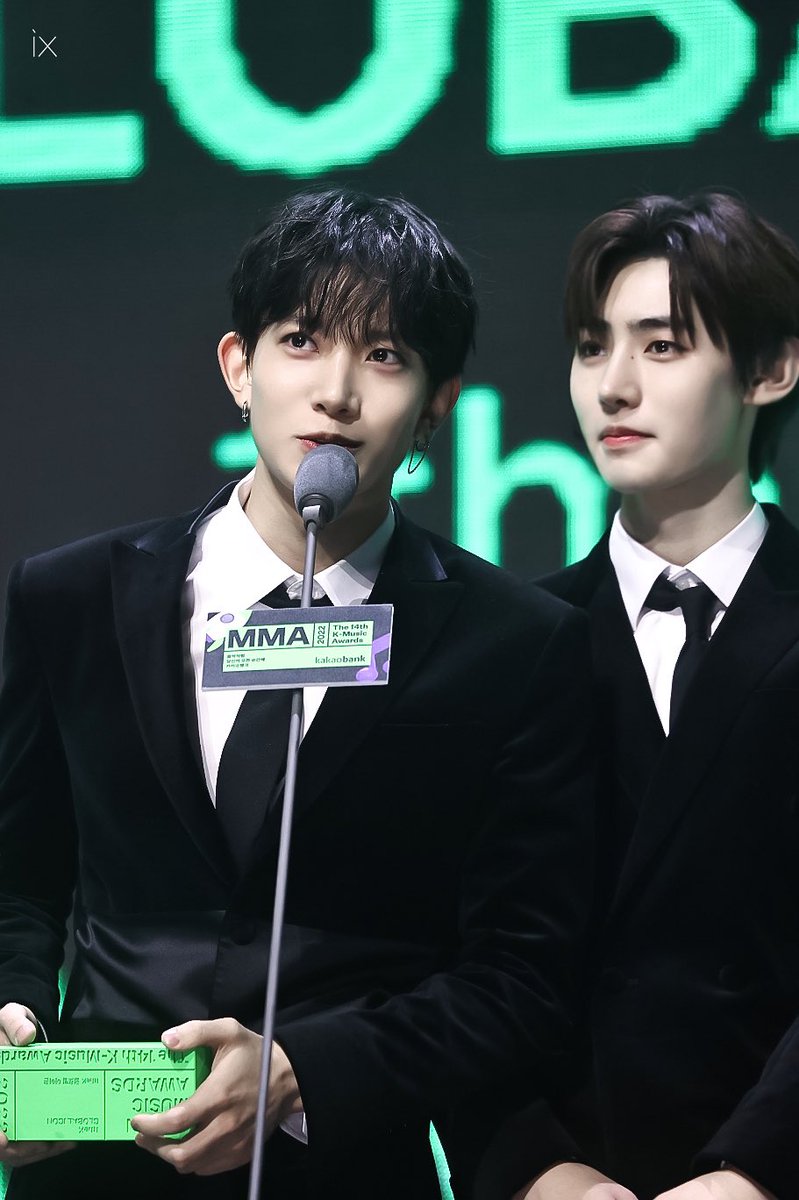 ix_wafd's tweet photo. 221126 MMA HEEHOON

#ENHYPEN #엔하이픈 #HEESEUNG #희승 #SUNGHOOH #성훈 #milk_carrot #훈승 https://t.co/nJyZUlcCUp